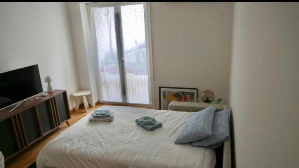 Domusmi Emanuele Filiberto-4 Apartment Milan Luaran gambar