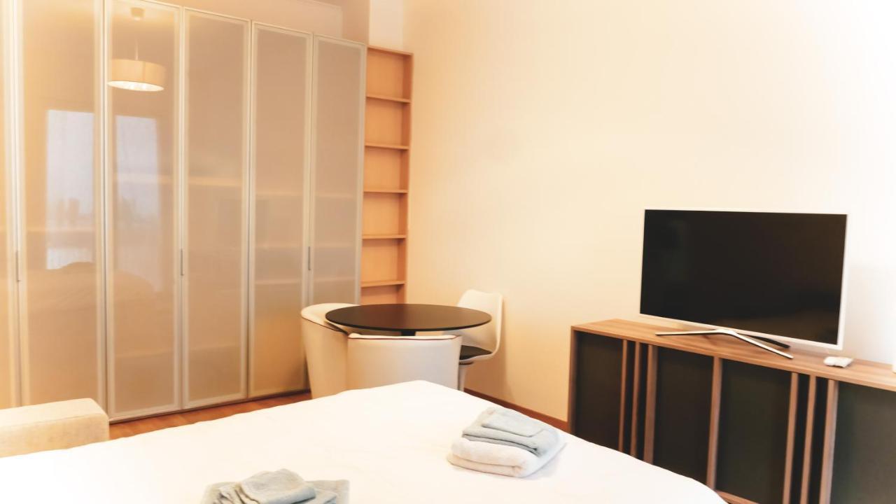 Domusmi Emanuele Filiberto-4 Apartment Milan Luaran gambar