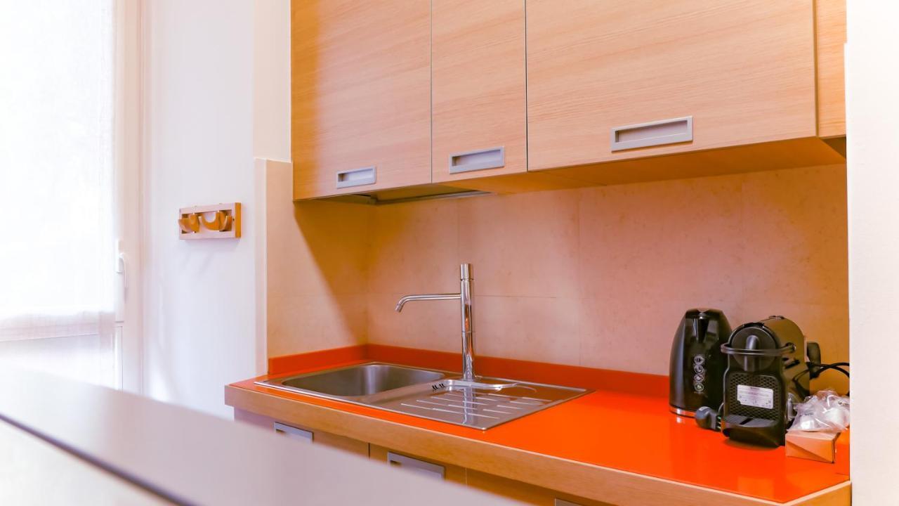 Domusmi Emanuele Filiberto-4 Apartment Milan Luaran gambar